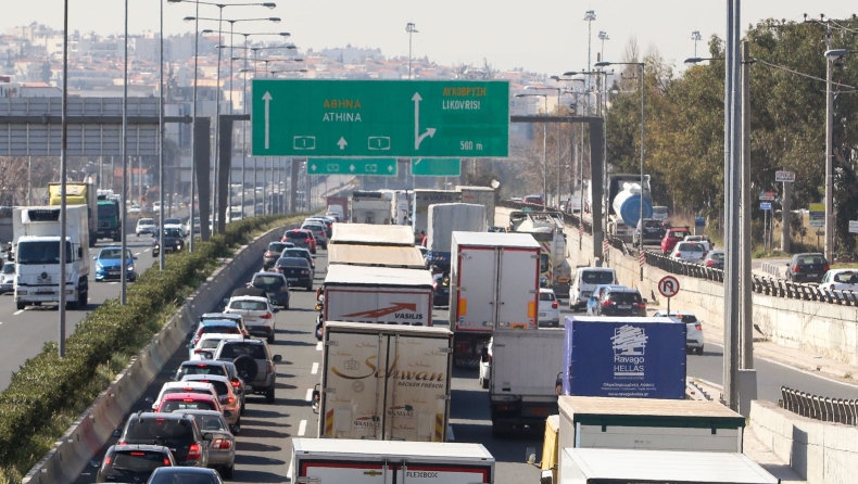 Οδική ασφάλεια: Έχουμε τον πιο γερασμένο στόλο φορτηγών και λεωφορείων στην Ευρώπη