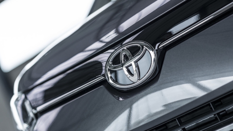 Toyota: Ψεύτικοι διαγωνισμοί στα social media με «δώρο» αυτοκίνητα