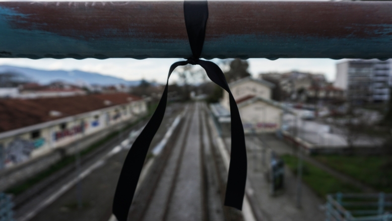 Τραγωδία στα Τέμπη: Δεν ενεργοποιεί την εξαίρεση για καταβολή αποζημιώσεων η Hellenic Train