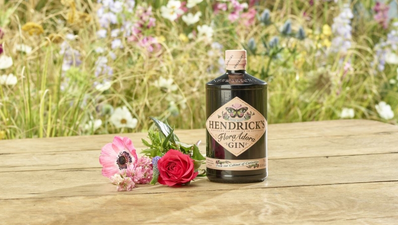 Hendrick's Flora Adora Gin: Ασυνήθιστα λουλουδένια έκρηξη απόλαυσης