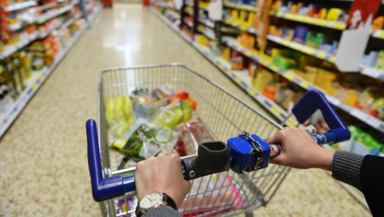Το «κόλπο» των σούπερ μάρκετ με τα λαχανικά και το γάλα: Γιατί σε οδηγούν να ψωνίζεις περισσότερο 