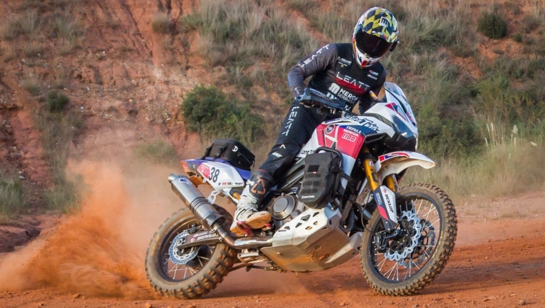 Flat track με Honda Africa (vid)