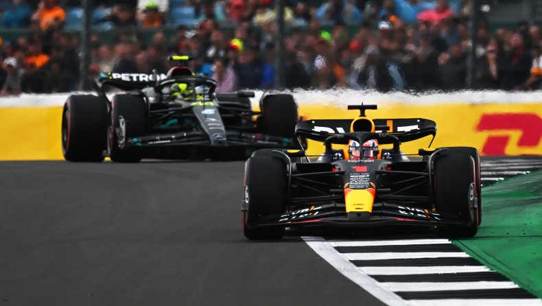 F1 - Η Mercedes σκοπεύει να αντιγράψει τη Red Bull	
