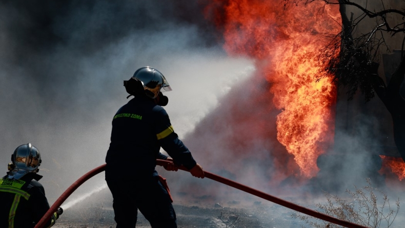 Φωτιά στην Αλεξανδρούπολη: Νέο μήνυμα του 112 για την εκκένωση τριών οικισμών 