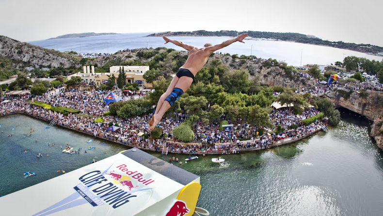 Όλες εκείνες οι φορές που τα Red Bull events «έκοψαν» την ανάσα των θεατών επί ελληνικού… εδάφους