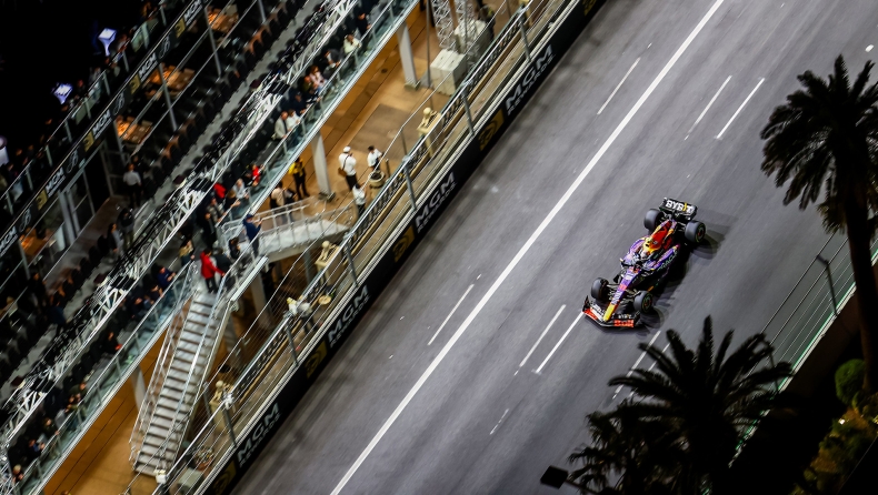 F1 - Λας Βέγκας: Καθυστερεί η έναρξη του FP2, τρέχουν να προλάβουν το φιάσκο