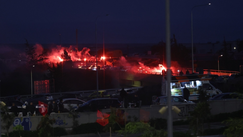 Εντυπωσιακά πλάνα και ισχυρή αστυνομική παρουσία στο Απόλλων - ΑΕΛ