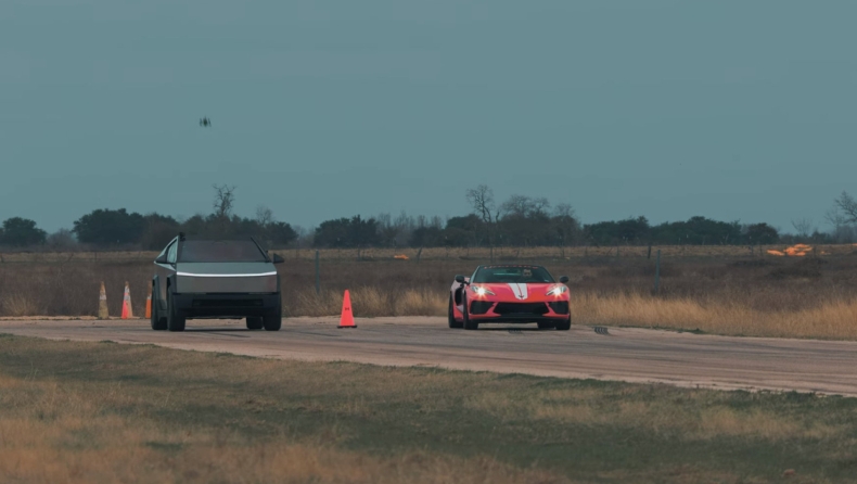 Κόντρα Corvette με Tesla Cybertruck: Ποιος κερδίζει; (vid)