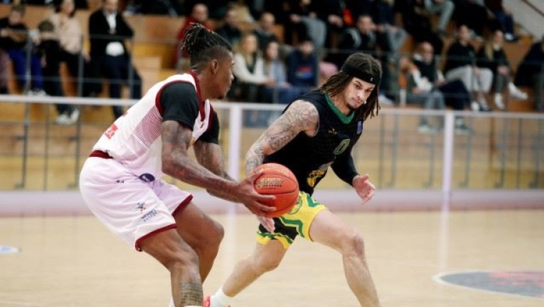 Κεραυνός - Πετρολίνα ΑΕΚ 87-83: Νίκη και μοναξιά στην κορυφή για τους γηπεδούχους