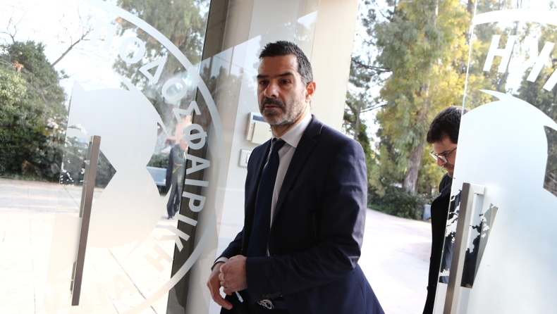 Λίβας στο Gazzetta: «Κανένα νομικό κατασκεύασμα δεν μπορεί να ανατρέψει τη ρατσιστική συμπεριφορά στον Τεττέι»