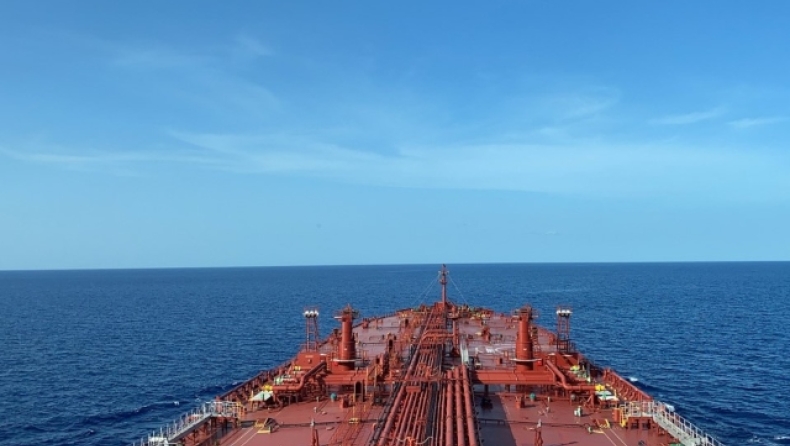 Συναγερμός στην Ερυθράς Θάλασσας: Επίθεση των Χούθι σε ελληνικό πλοίο 