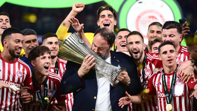 marinakis_trophy_1