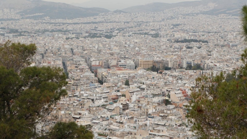 Σε κλοιό αφρικανικής σκόνης η χώρα, με 30αρια στην Αθήνα: Φαινόμενο Fata Morgana στις παραλίες της Αττικής (vid)