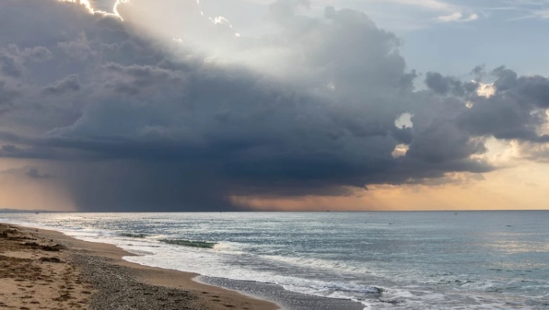 Το μετεωρολογικό φαινόμενο La Niña θα φθάσει αργότερα φέτος και θα φέρει μαζί του πιο δροσερές θερμοκρασίες