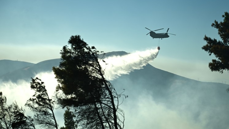 Ηράκλειο: Φωτιά σε περιοχή του Δήμου Βιάννου, εστάλη μήνυμα 112 στους κατοίκους