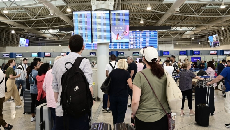 Παγκόσμιο χάος στις πτήσεις μετά την τεχνική βλάβη της Microsoft: Προβλήματα και στο «Ελ. Βενιζέλος» (vid)