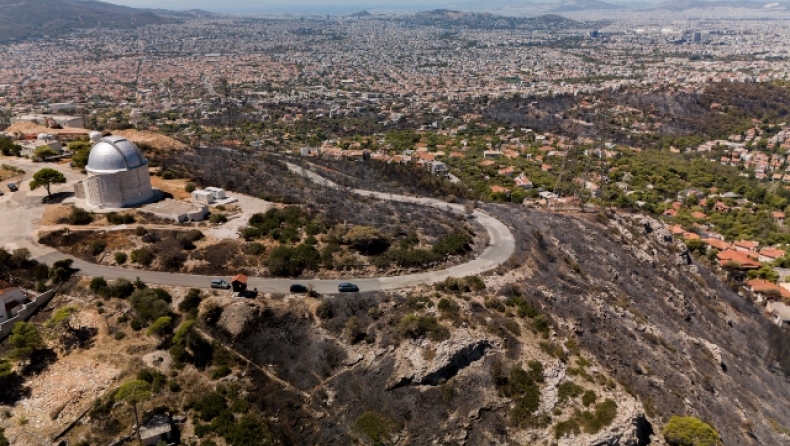 Φωτιά στην Αττική: Τα μικροσωματίδια μπορεί να προκαλέσουν αναπνευστικά προβλήματα και καρκίνο (vid)