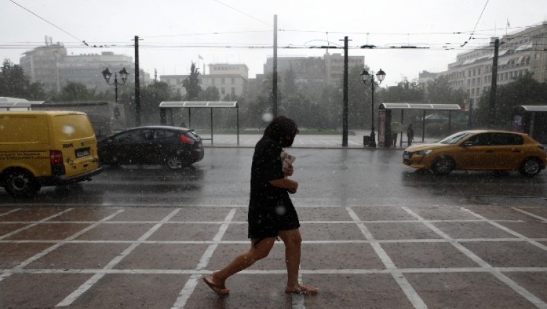 Απότομη αλλαγή του καιρού με βροχές και καταιγίδες: Πού θα εκδηλωθούν 