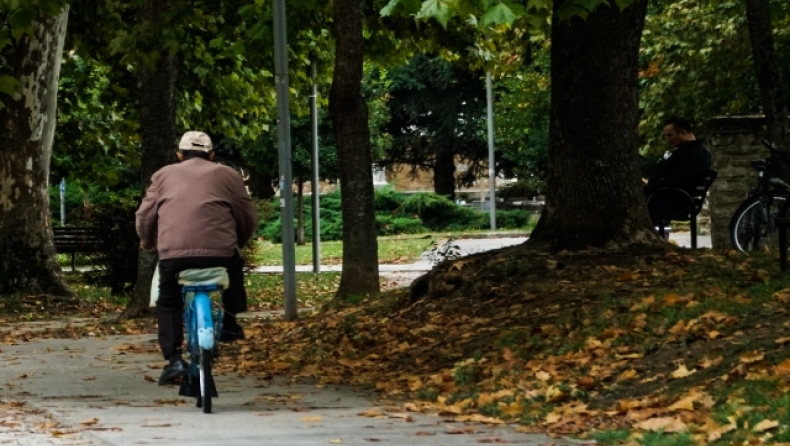 Θανάσιμος τραυματισμός ποδηλάτη στην Αχαΐα: Προσέκρουσε σε μαντρότοιχο