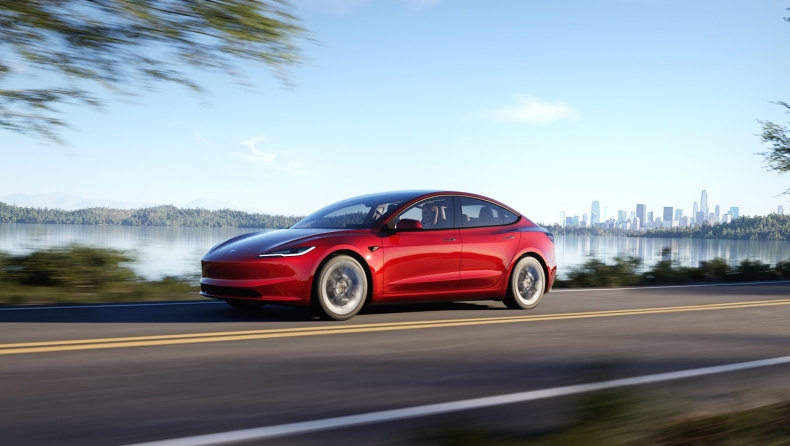 Tesla Model 3 Long Range: Τεράστια αυτονομία σε χαμηλή τιμή