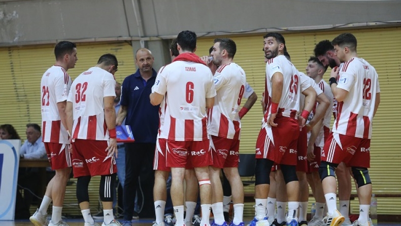 Ανώδυνη ήττα ο Ολυμπιακός και πρόκριση στο EHF European Cup