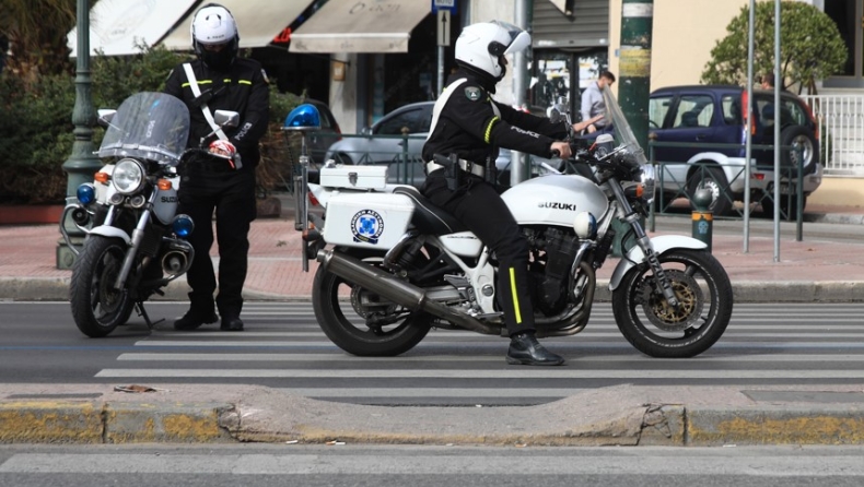 Κυκλοφοριακές ρυθμίσεις σε Αθήνα και Πειραιά για τις μαθητικές παρελάσεις της 28ης Οκτωβρίου