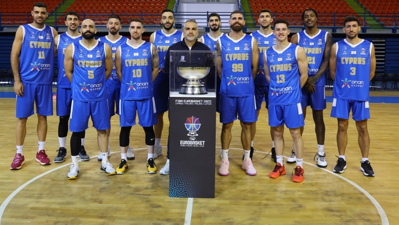 Eurobasket 2025: Η Εθνική Κύπρου με το τρόπαιο της διοργάνωσης!