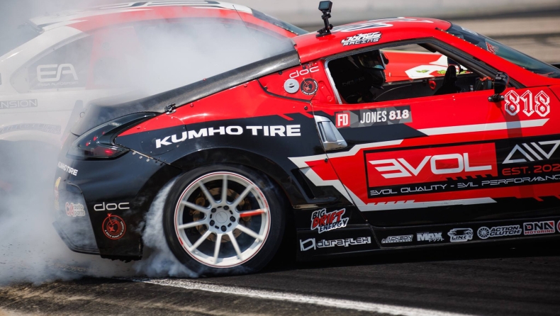 To πρωτάθλημα Formula Drift Pro προσέφερε θέαμα με τα ελαστικά της Kumho 