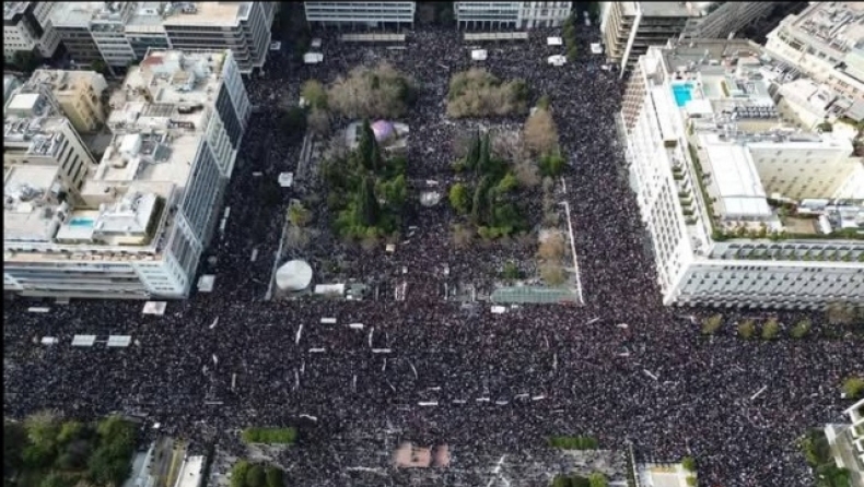 Η ΕΛ.ΑΣ είδε... 30.000 διαδηλωτές στο Σύνταγμα!