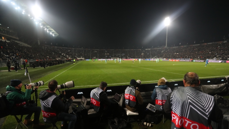 UEFA: Επέβαλλε χρηματικές ποινές σε ΠΑΟΚ και Ολυμπιακό