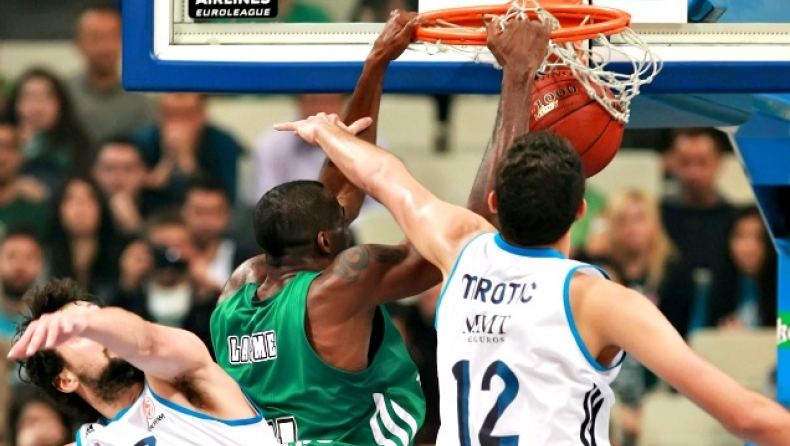 Stephane Lasme Airlines! (vid)