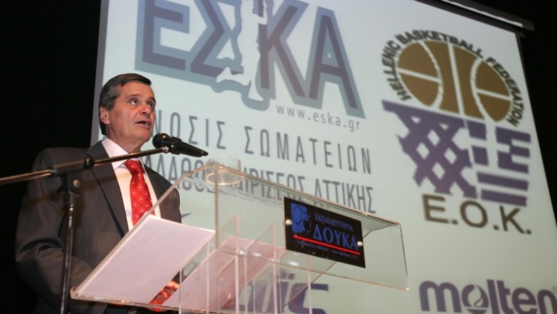 Θρίαμβος Μπασούρη