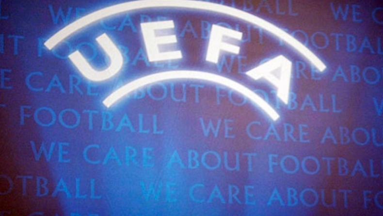 Off από UEFA; Και από play off!