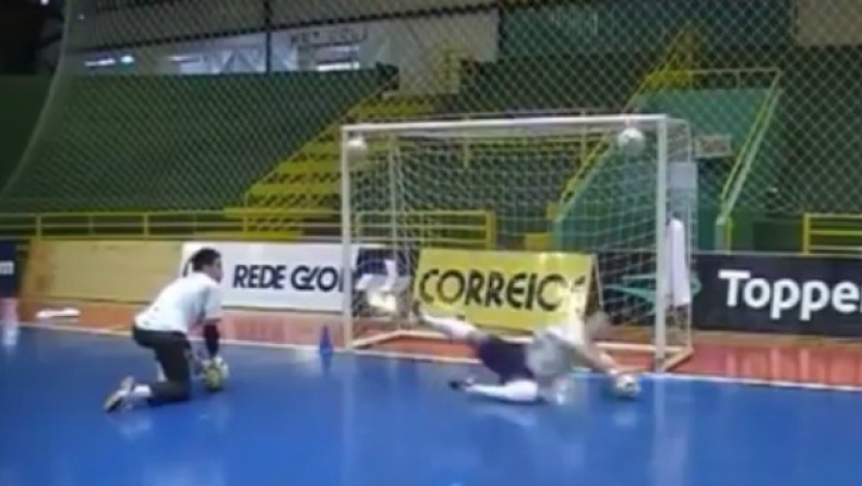 Αδιανόητη προπόνηση τερματοφύλακα futsal! (vid)