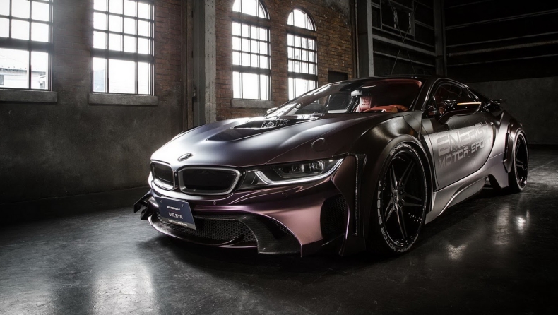 H BMW i8 έγινε... Σκοτεινός Ιππότης! (pics)