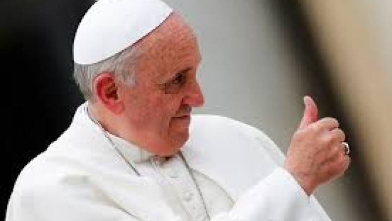 Πάπας Φραγκίσκος: Να μη χαρακτηρίζεται «μητέρα» μια βόμβα