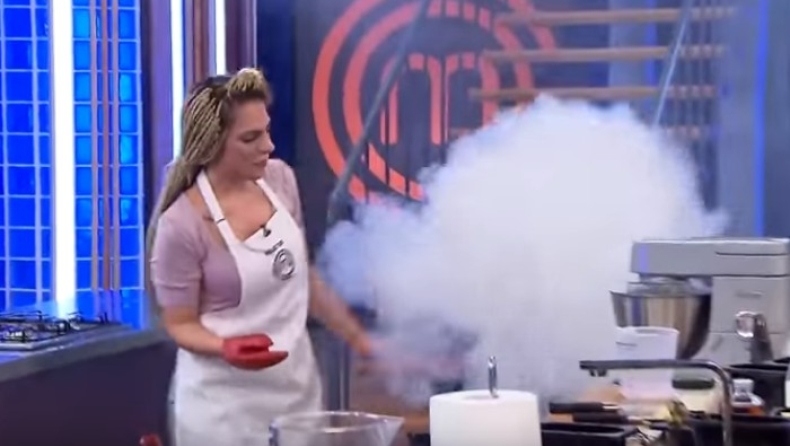 Πήρε φωτιά η κουζίνα του MasterChef (vid)