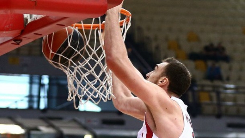 Πρώτος στα δίποντα ο Μιλουτίνοφ σε όλη την Basket League