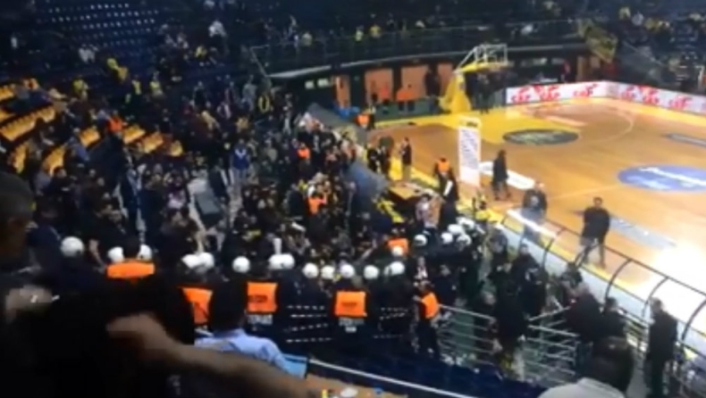 Ένταση και μπουκάλια στο Nick Galis Hall! (vid)