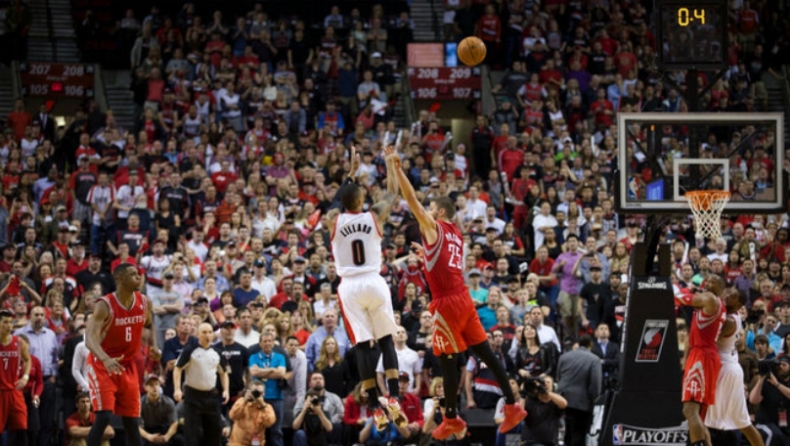 O... clutch Λίλαρντ «εκτελεί» τους Ρόκετς στα playoffs! (vid)