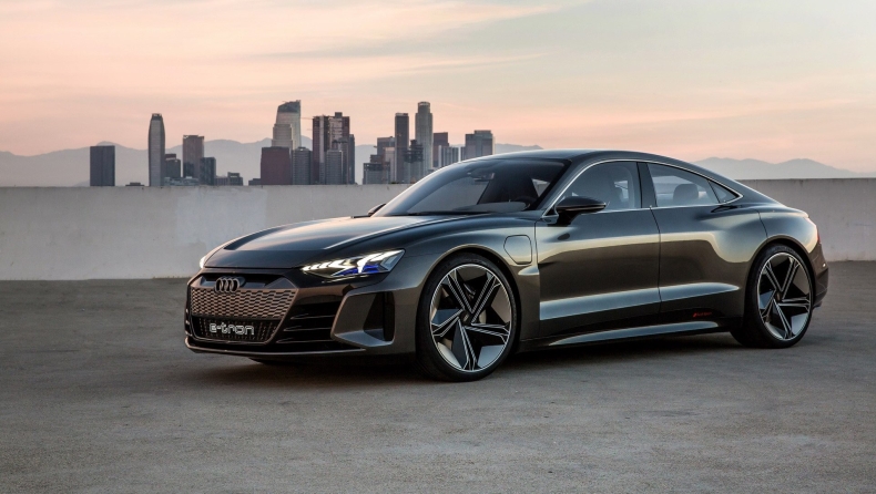 Ένας ηλεκτρικός πύραυλος το Audi e-Tron GT! (pics & vid)