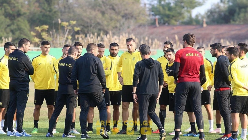 Παντελίδης σε παίκτες:«Αδικείτε τους εαυτούς σας»!