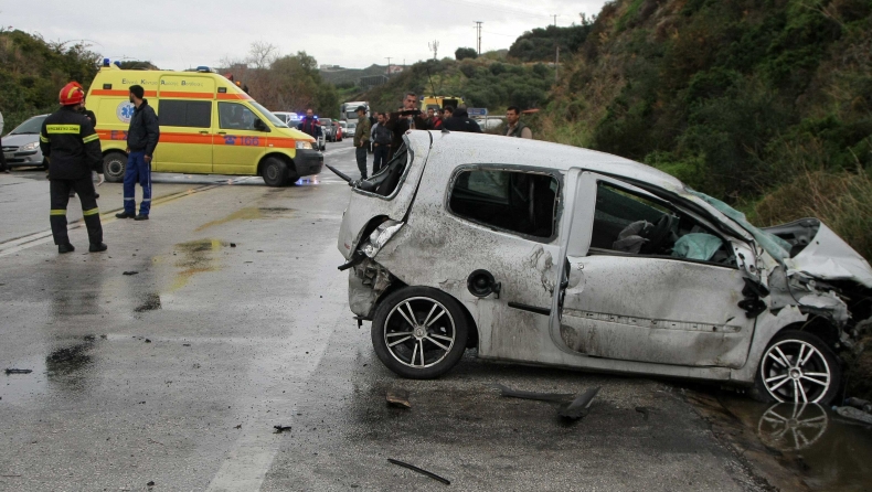 Πάνω από 400 τροχαία ατυχήματα στα φετινά Χριστούγεννα!