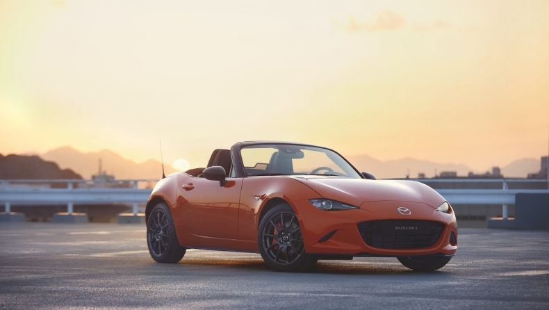 Αυτό είναι το συλλεκτικό Mazda MX-5 30th Anniversary Edition! (pics)