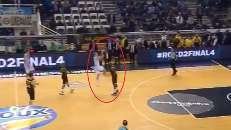 ΠΑΟΚ - ΑΕΚ: Buzzer beater τρίποντο ο Κόνιαρης, έξαλλος ο Μπάνκι! (vid)