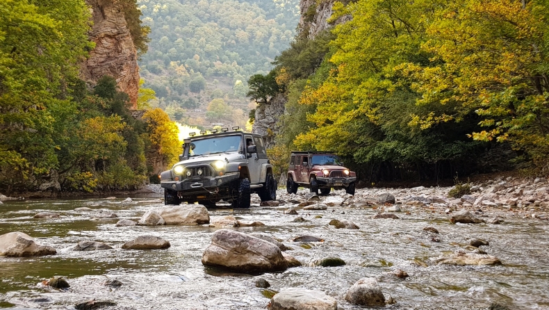 Oι Έλληνες αγοράζουν SUV, αλλά όχι τις εκδόσεις 4Χ4!