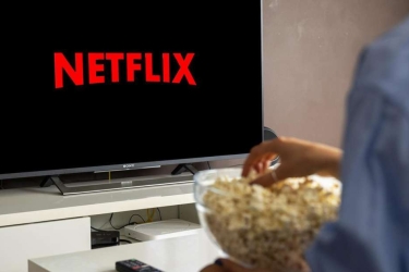 Το Netflix... αγοράζει τα δικαιώματα για το «σίριαλ» του ΣΥΡΙΖΑ