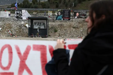 Ευδοκία Τσαγκλή: «Επέζησα από ένα βαγόνι που κάηκε ολοσχερώς, η διαδήλωση είναι καθήκον»