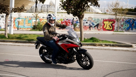 Η Honda NC 750X DCT στο μικροσκόπιο της VOM (vid)