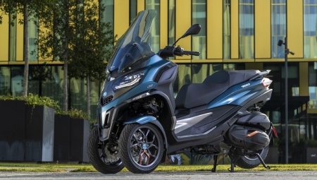 Piaggio: Τρεις εκδόσεις για το νέο MP3 (vid)